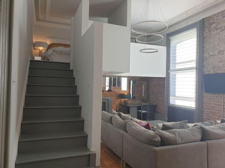 22 Stunning Large Loft - Great Location - Free Onsite Parking - Garden View- Quiet Apartment Brighton Exterior photo